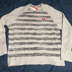 Nike Red Label Crew Neck Sweatshirt Like New